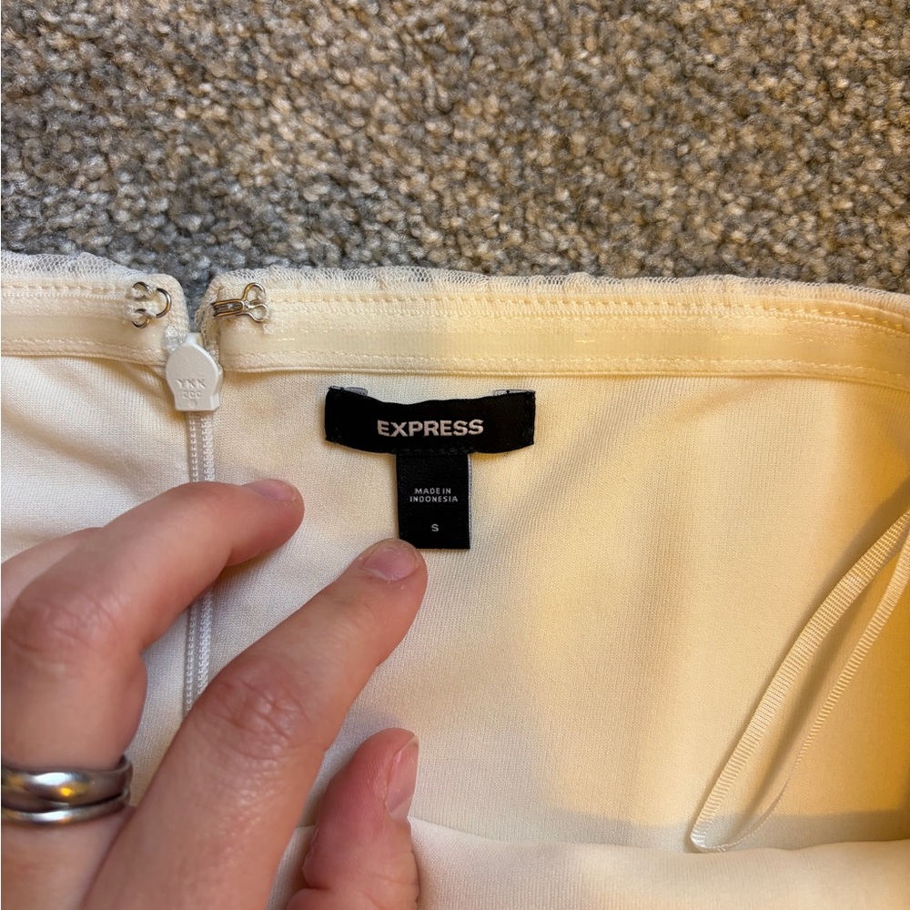 Express Tulle Top- Small - Picture 2 of 3